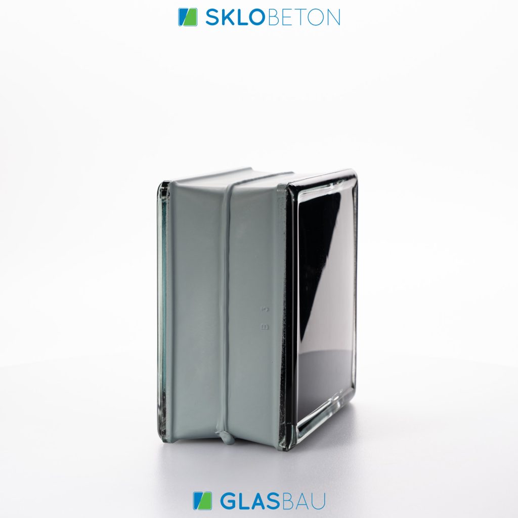 MG FUTURISTIC BLACK 100 %