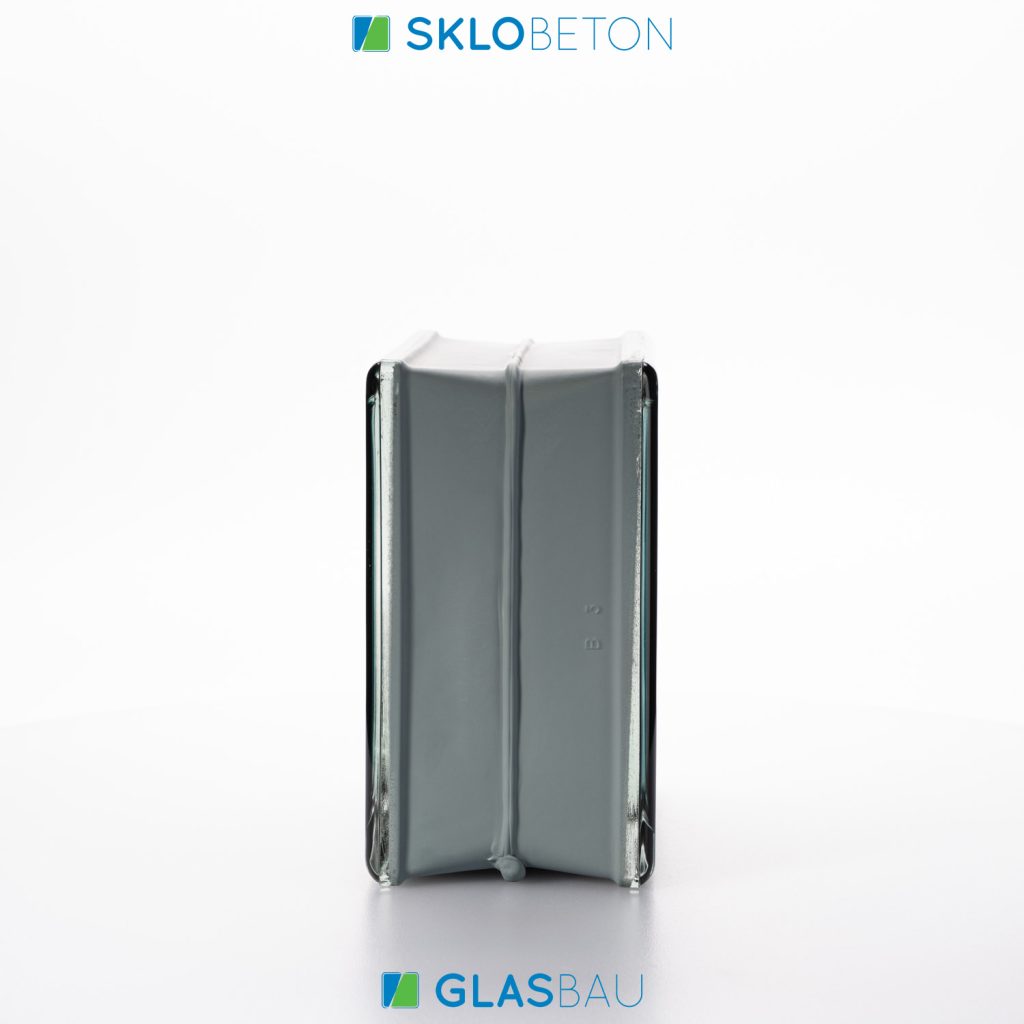 MG FUTURISTIC BLACK 100 %