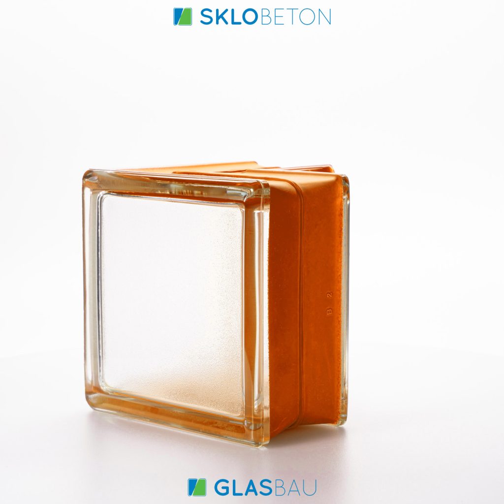 MG Mini Apricot Corner