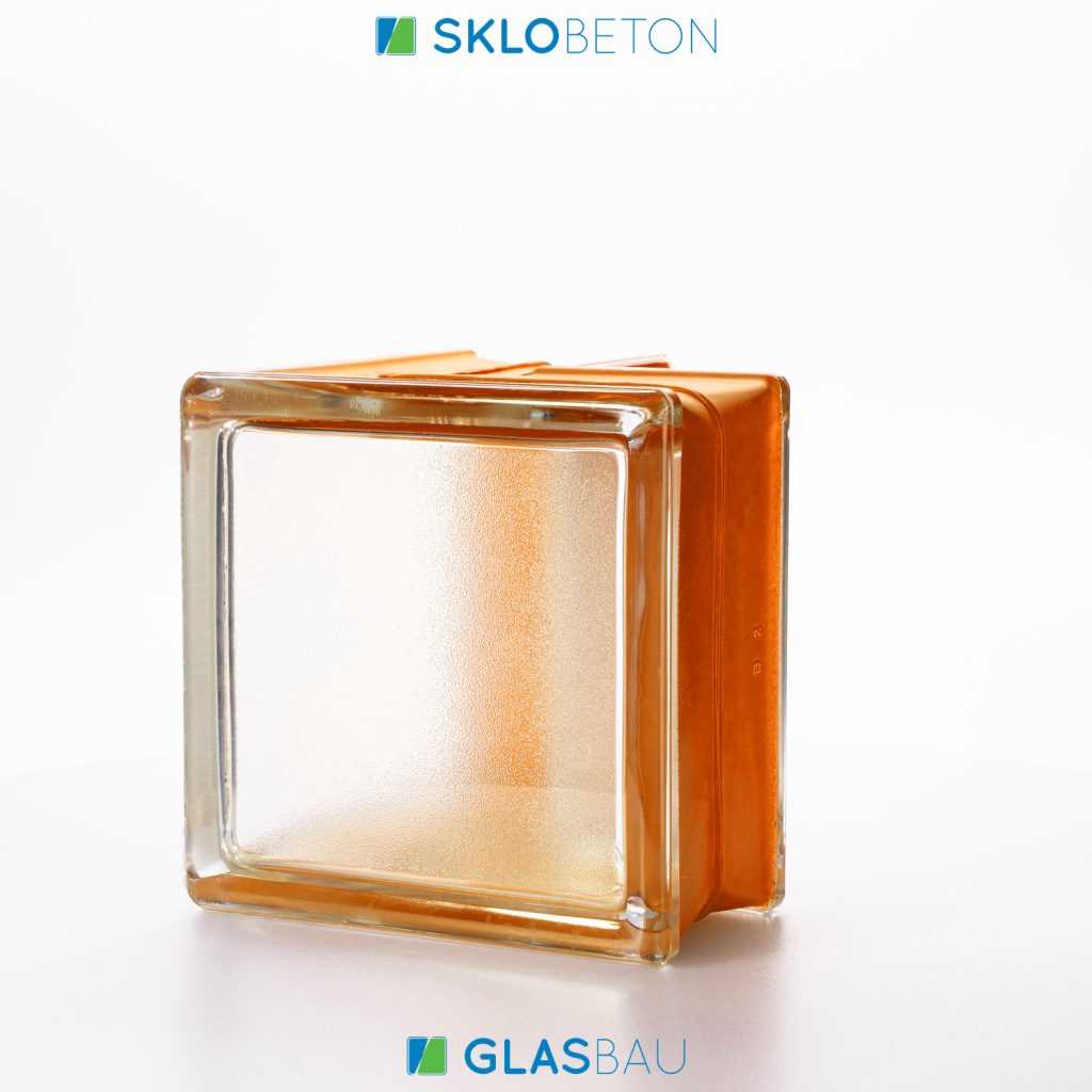 MG Mini Apricot Corner