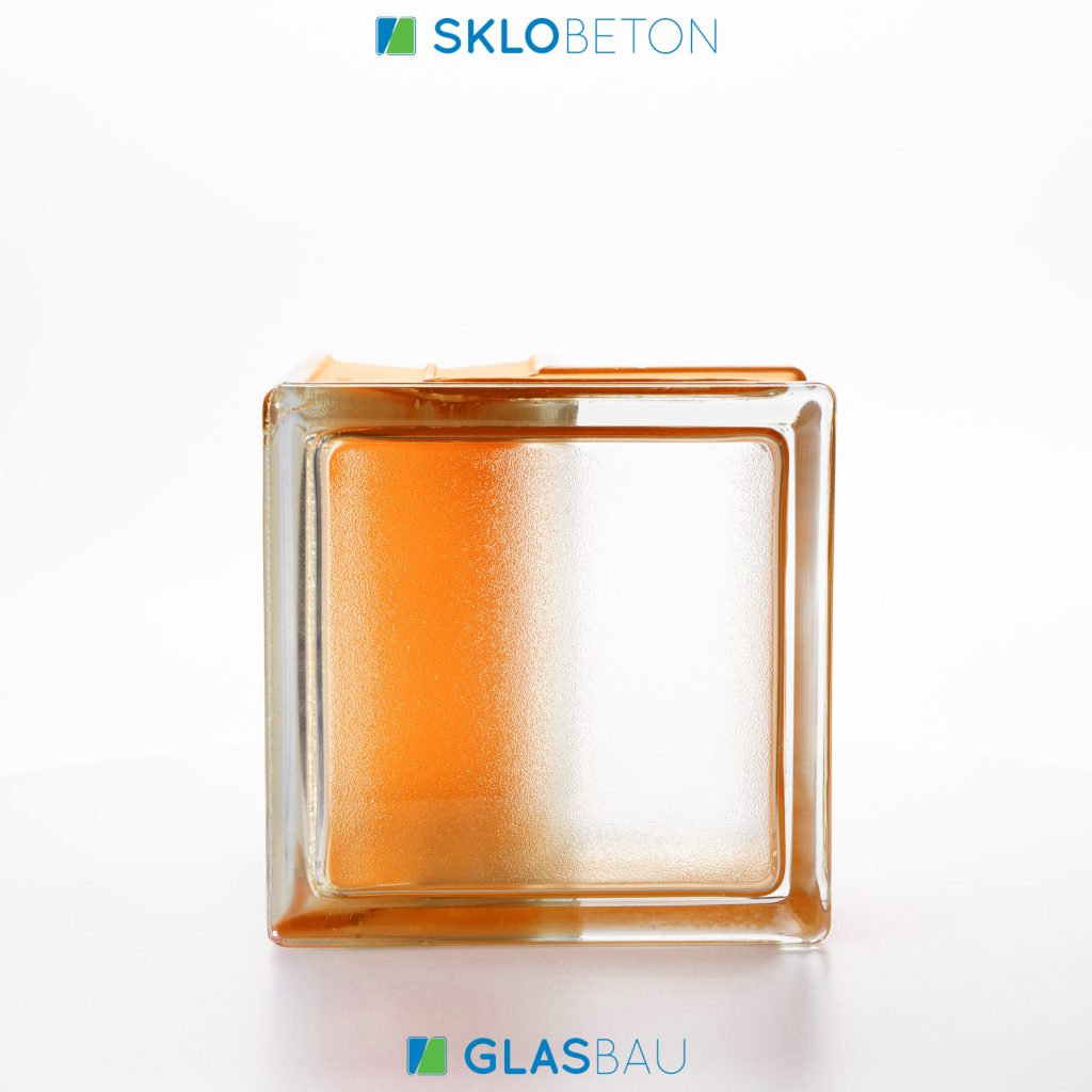 MG Mini Apricot Corner