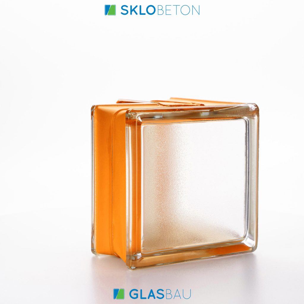 MG Mini Apricot Corner